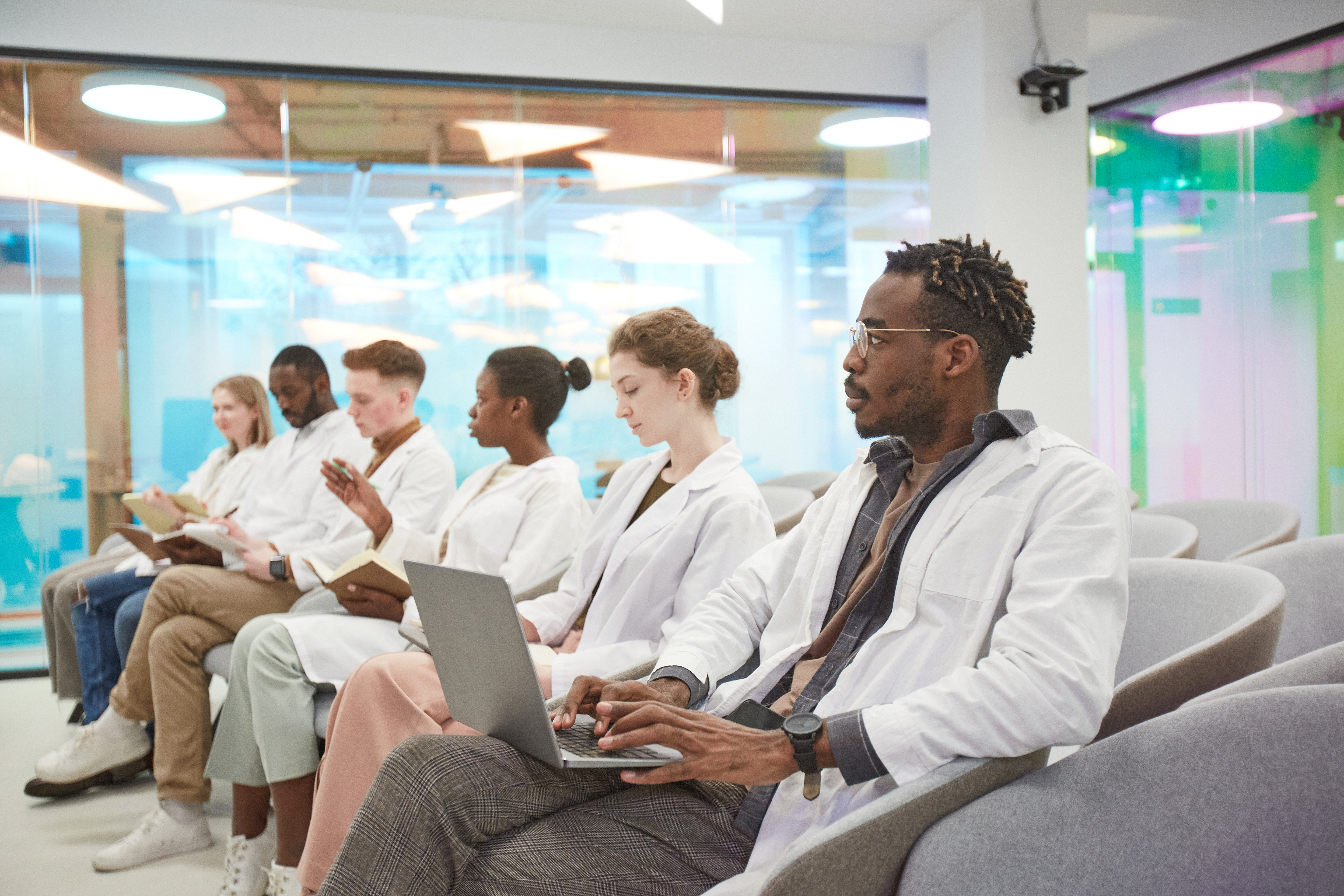 Top Clinical Skills Courses That Help HCAs Get More Shifts